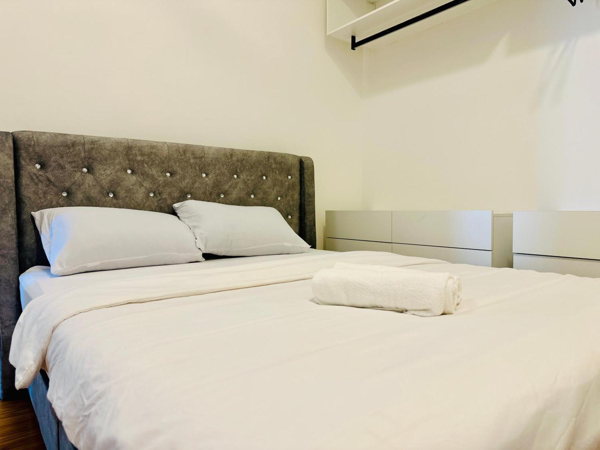 New Georgetown Instagramable 2Br Homestay For 10Pax 无敌美景两房民宿 Beacon Executive Suite Exterior photo